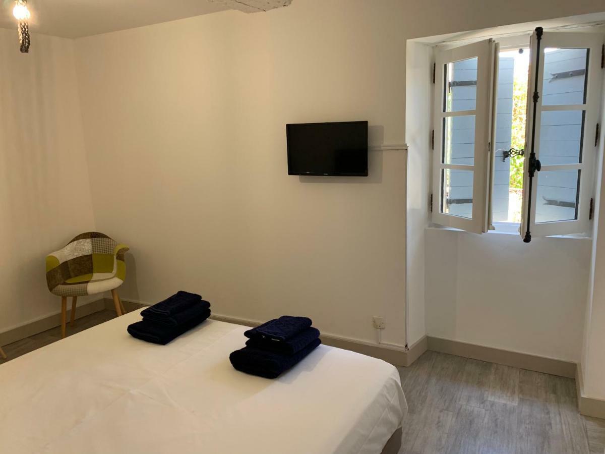 Les Lauriers Apartment LʼIsle-sur-la-Sorgue Екстериор снимка